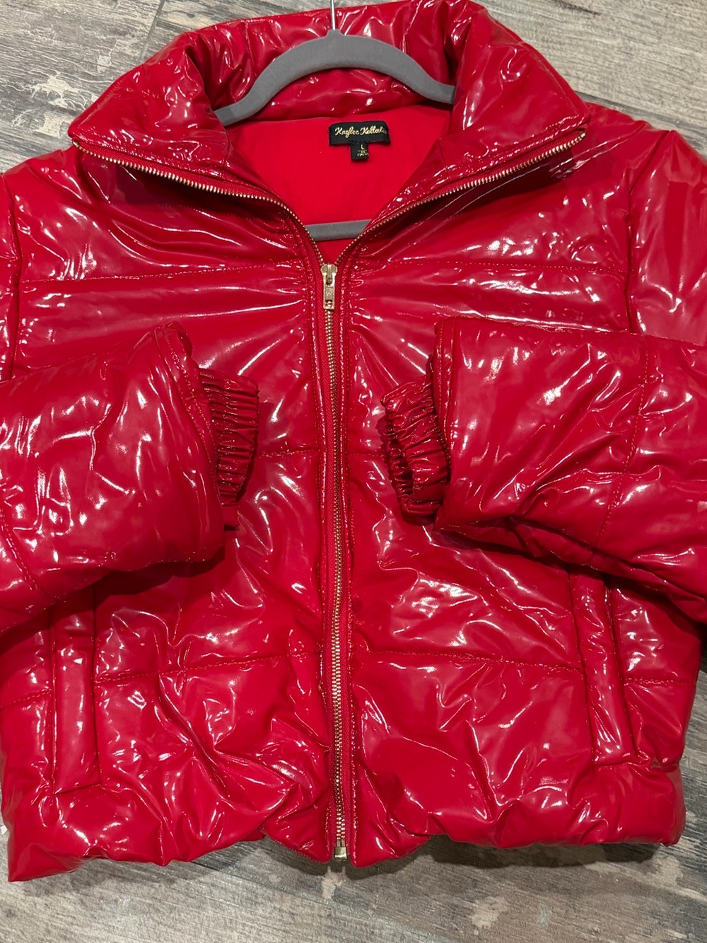 SHINY RED PUFFER
